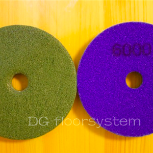 Sponge polishing pad